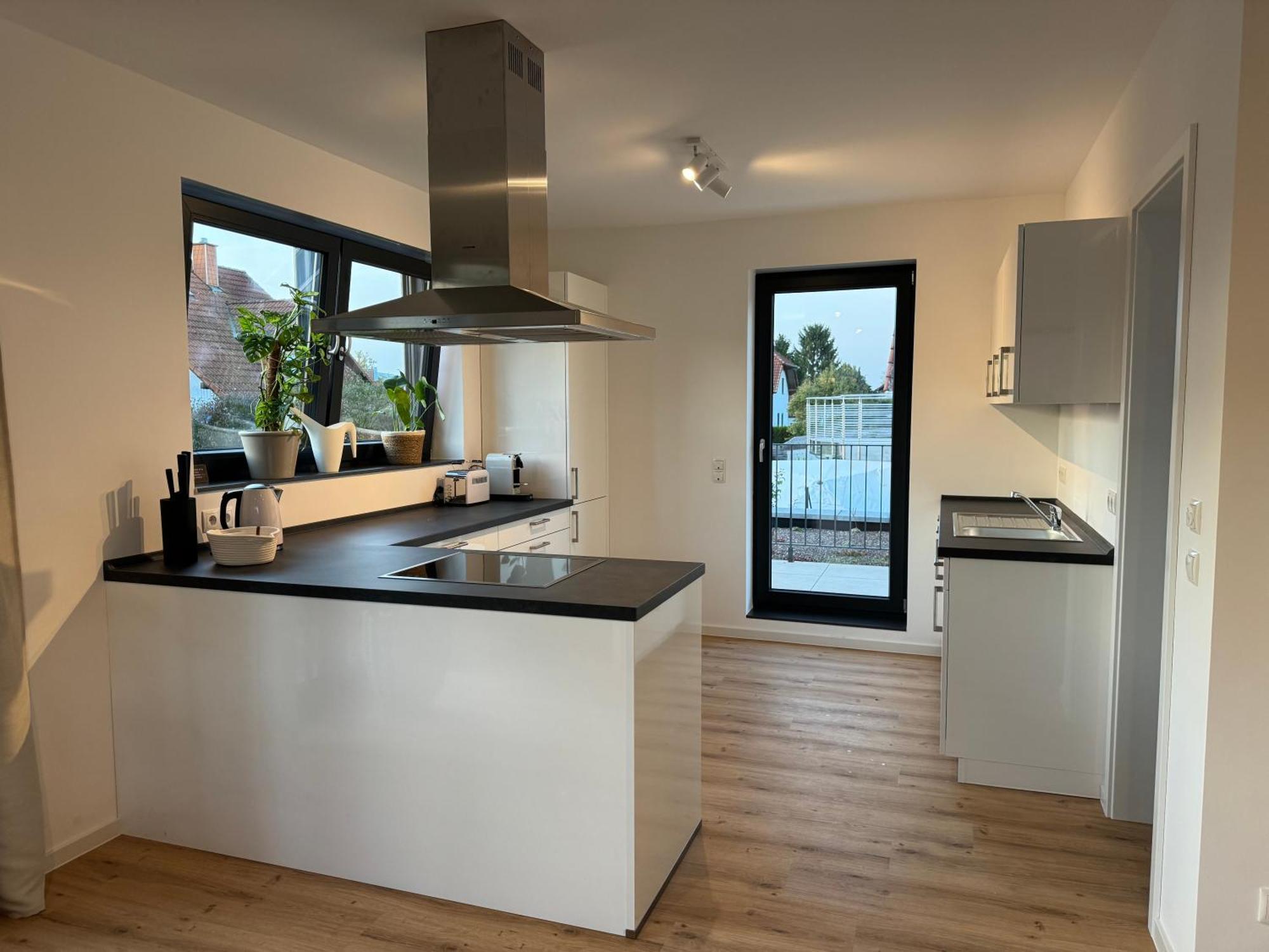 Moderne Ferienwohnung Mit Terrasse, Grill & Privatparkplatz Venningen Buitenkant foto
